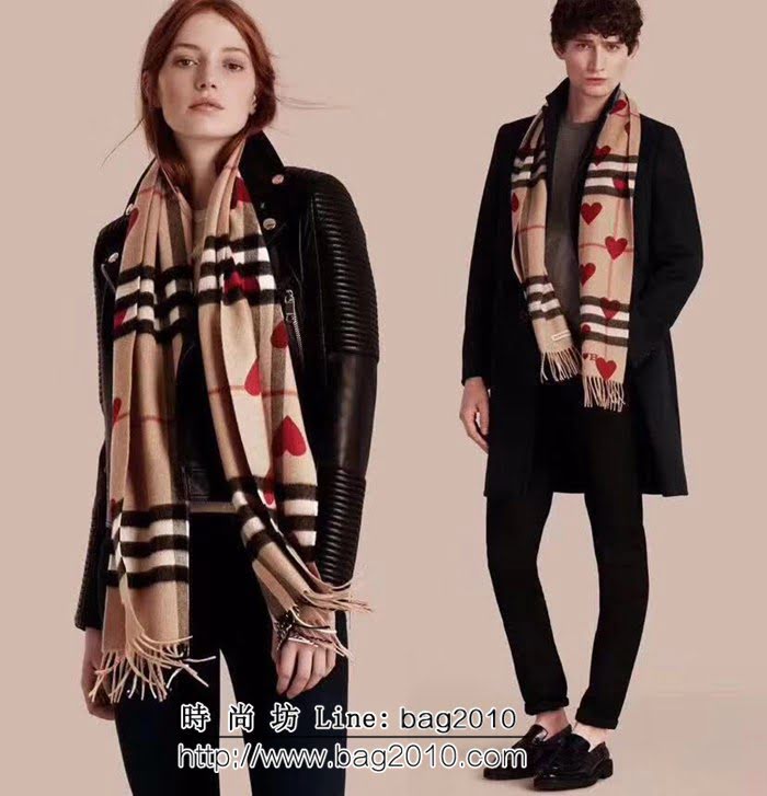 BURBERRY巴寶莉 B家原單經典爆款 桃心雙面羊絨圍巾 親子款 LLWJ6070